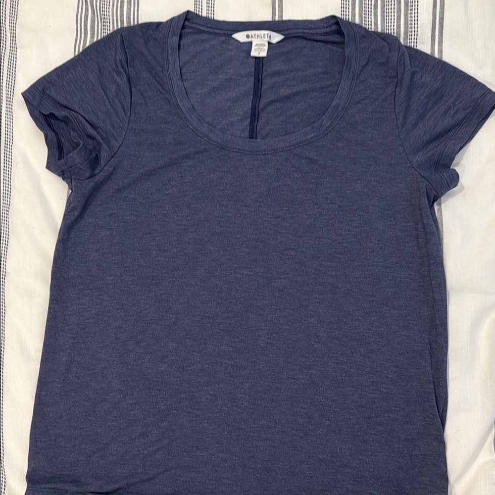 Athleta Stratus II Tee